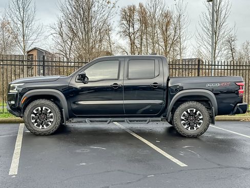 Used 2023 Nissan Frontier PRO-4X w/ Pro Convenience Package image 7