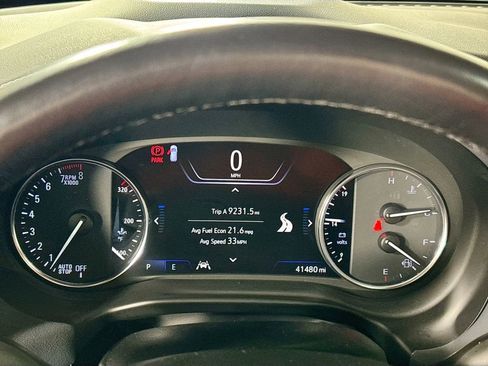 Used 2024 Buick Enclave Premium image 14