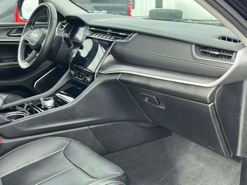 Used 2022 Jeep Grand Cherokee L Limited w/ Luxury Tech Group II image 27