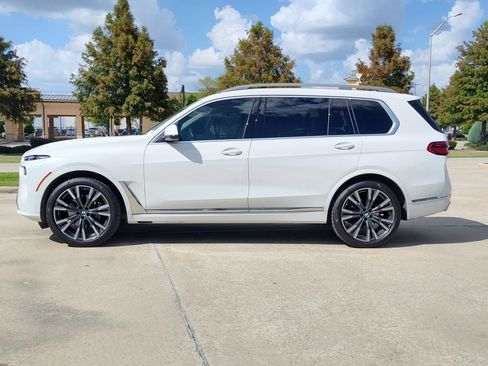 Used 2024 BMW X7 xDrive40i w/ Premium Package AWD/4WD image 4