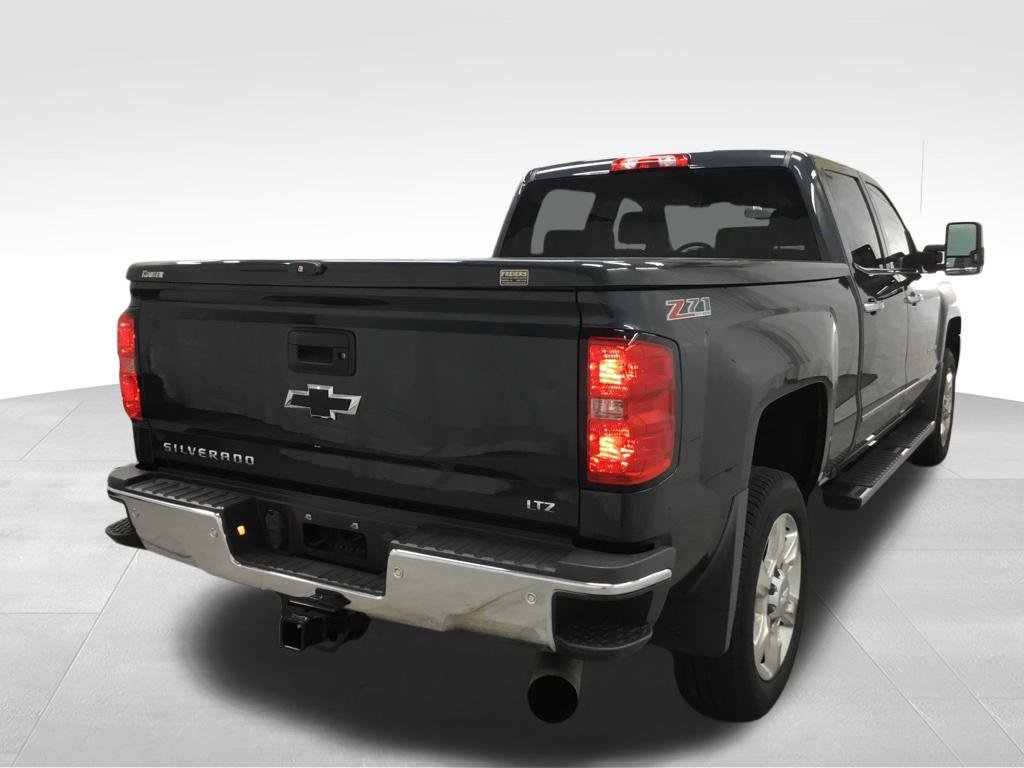 Used 2017 Chevrolet Silverado 2500 LTZ w/ Duramax Plus Package AWD/4WD image 17