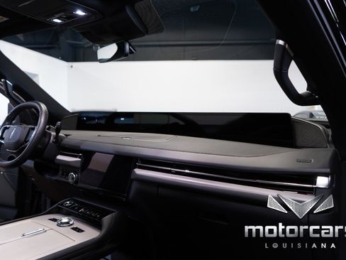 Used 2025 Lincoln Navigator Reserve w/ Jet Appearance Package image 29