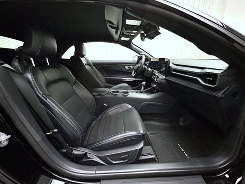 Used 2026 Ford Mustang GT Premium RWD image 17