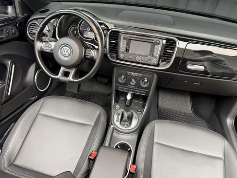 Used 2013 Volkswagen Beetle 2.5 FWD image 20