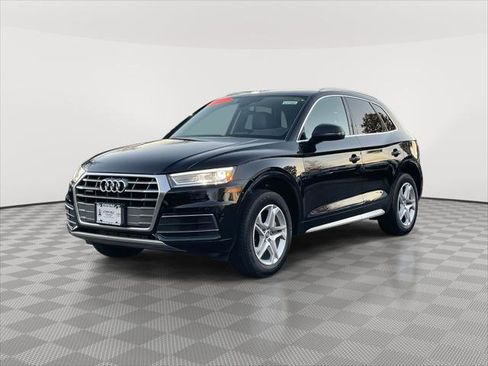 Used 2019 Audi Q5 2.0T Premium image 3
