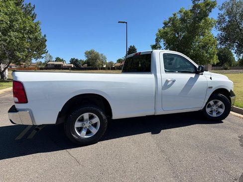 Used 2016 RAM 1500 Classic SLT AWD/4WD image 4