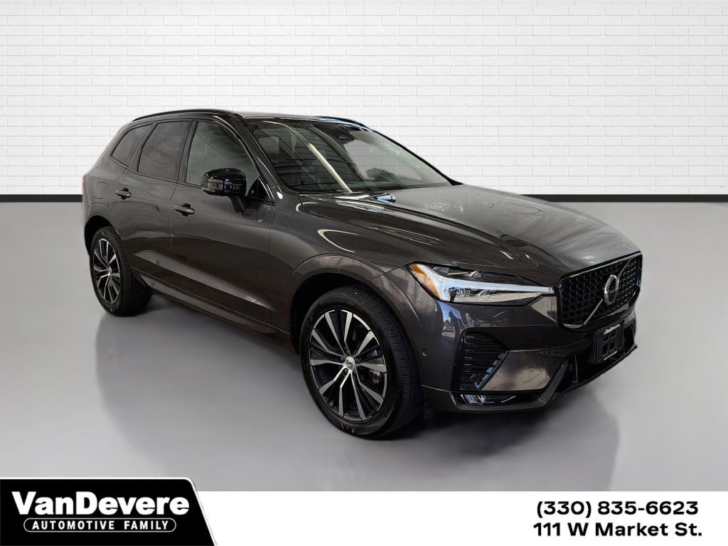 Used 2025 Volvo XC60 B5 Plus AWD/4WD image 1
