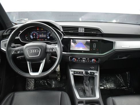 Used 2025 Audi Q3 2.0T Premium AWD/4WD image 12