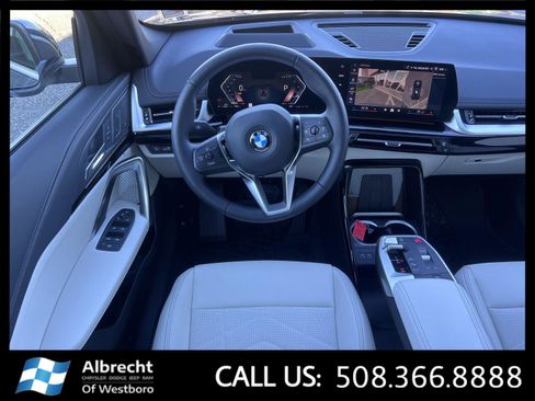 Used 2026 BMW X1 xDrive28i w/ Technology Package image 27