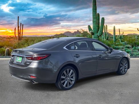 Used 2018 MAZDA MAZDA6 Grand Touring image 3