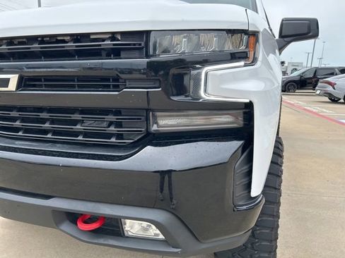 Used 2021 Chevrolet Silverado 1500 LT Trail Boss w/ Convenience Package II AWD/4WD image 4