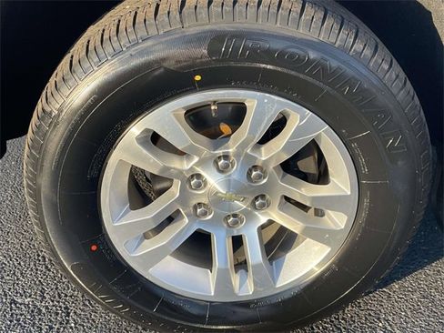 Certified 2016 Chevrolet Silverado 1500 LT w/ All Star Edition image 8