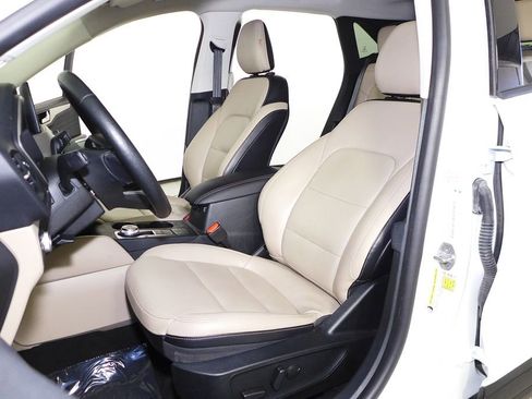 Used 2021 Ford Escape SEL image 22