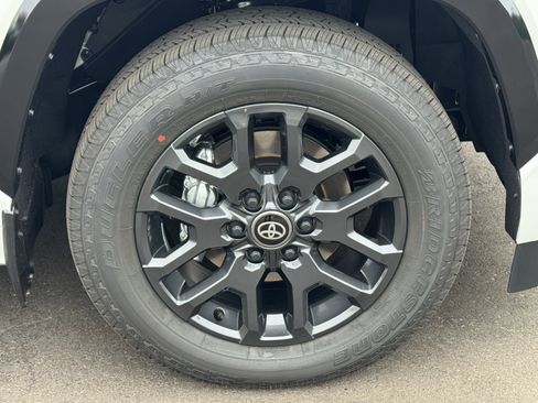 New 2026 Toyota Sequoia Platinum AWD/4WD image 15