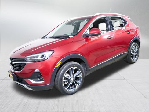 Used 2020 Buick Encore GX Essence w/ Advanced Technology Package AWD/4WD image 3
