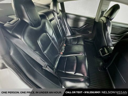 Used 2020 Tesla Model 3 Standard Range RWD image 27