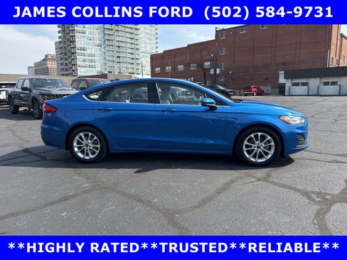 Used 2020 Ford Fusion SE FWD image 3