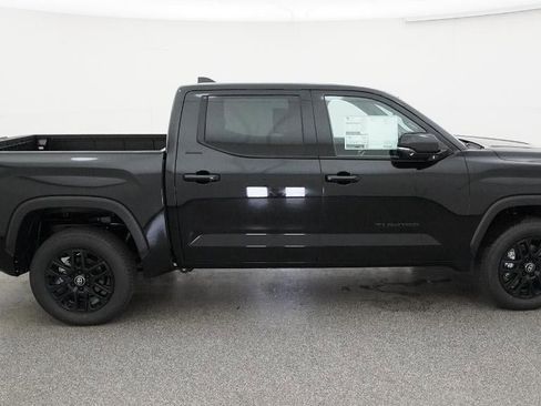 New 2026 Toyota Tundra Limited AWD/4WD image 11