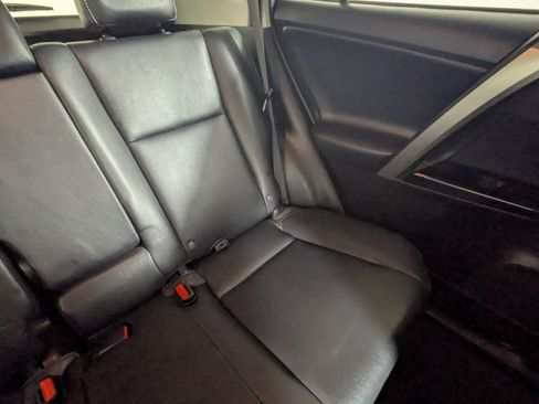 Used 2016 Toyota RAV4 Limited FWD image 12