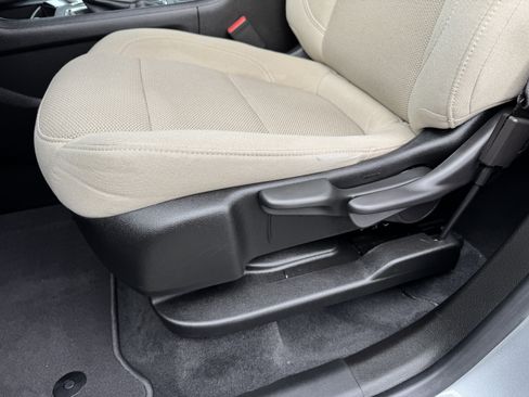 Certified 2023 Chevrolet Traverse LS w/ Safety Package image 17