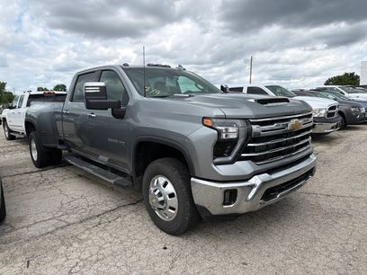 Used 2025 Chevrolet Silverado 3500 LTZ w/ LTZ Convenience Package