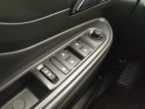 Used 2018 Buick Encore Sport Touring w/ Safety Package image 27