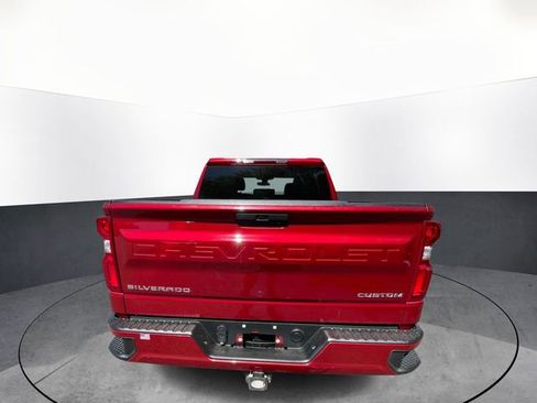 Used 2022 Chevrolet Silverado 1500 Custom w/ Safety Confidence Package AWD/4WD image 6