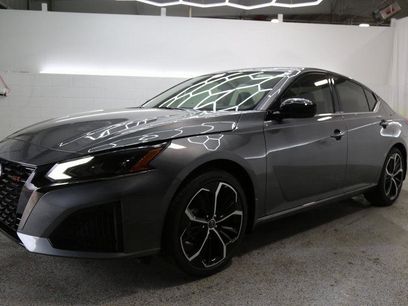 New 2025 Nissan Altima 2.5 SR w/ SR Premium Package