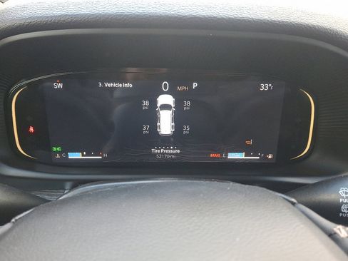 Used 2024 Jeep Wagoneer Series III image 26