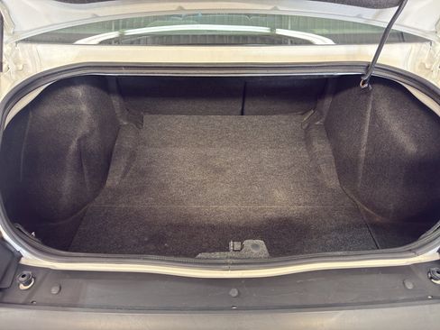 Used 2010 Dodge Challenger R/T RWD image 25