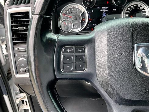 Used 2019 RAM 1500 Big Horn AWD/4WD image 16