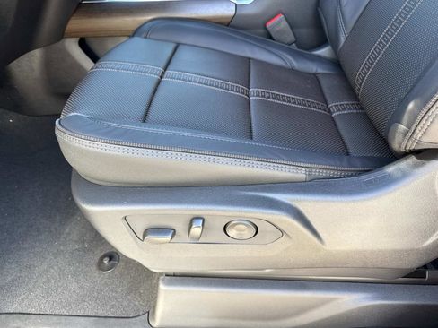 New 2026 Chevrolet Silverado 1500 High Country w/ Midnight Edition image 19