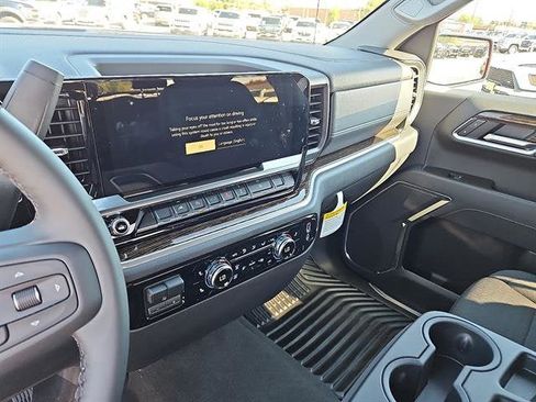 New 2026 GMC Sierra 1500 Elevation image 18