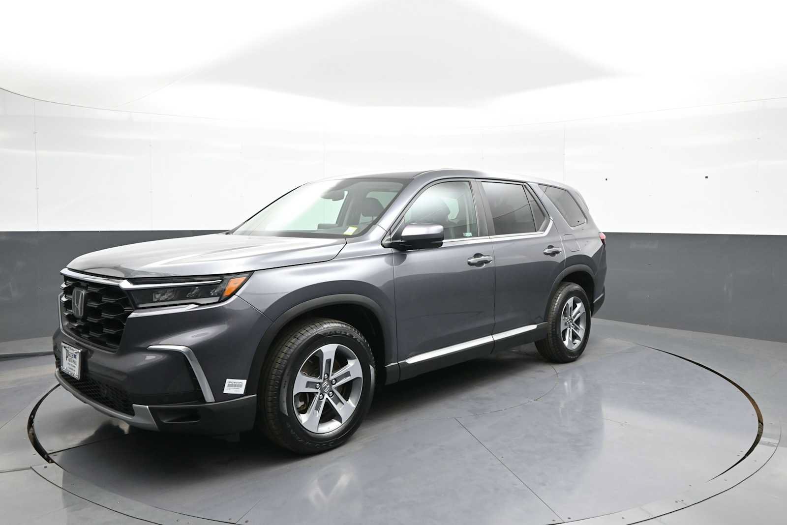 Used 2023 Honda Pilot EX-L image 9