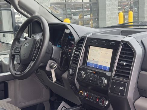 Used 2020 Ford F250 XLT w/ XLT Premium Package image 40