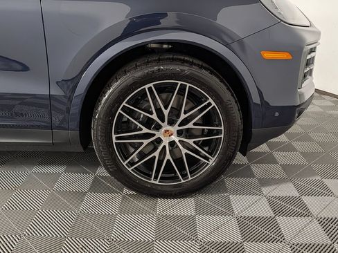 New 2026 Porsche Cayenne AWD/4WD image 14