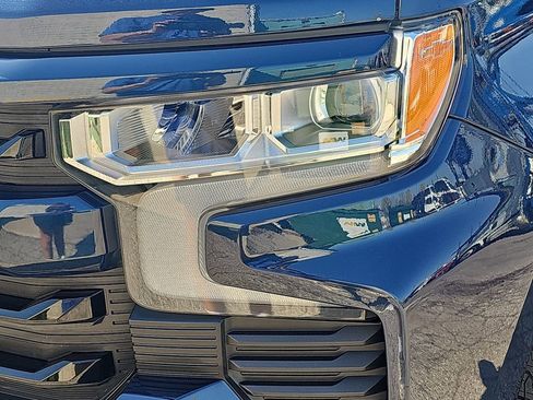 Used 2022 Chevrolet Silverado 1500 RST AWD/4WD image 36