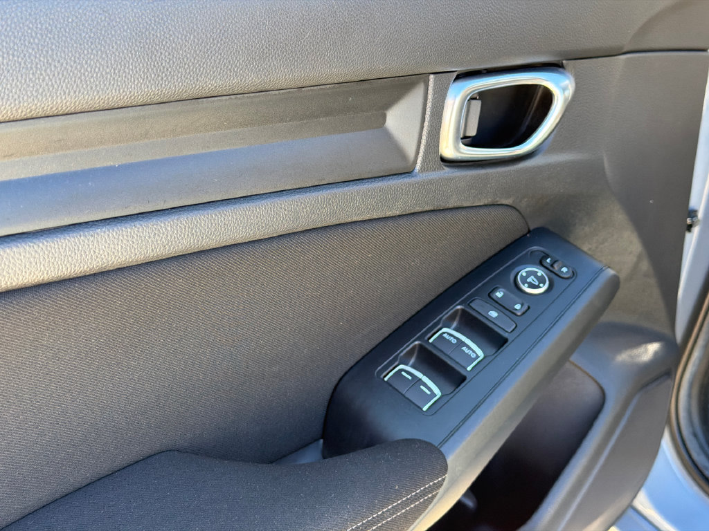 Used 2024 Honda Civic Sport image 17