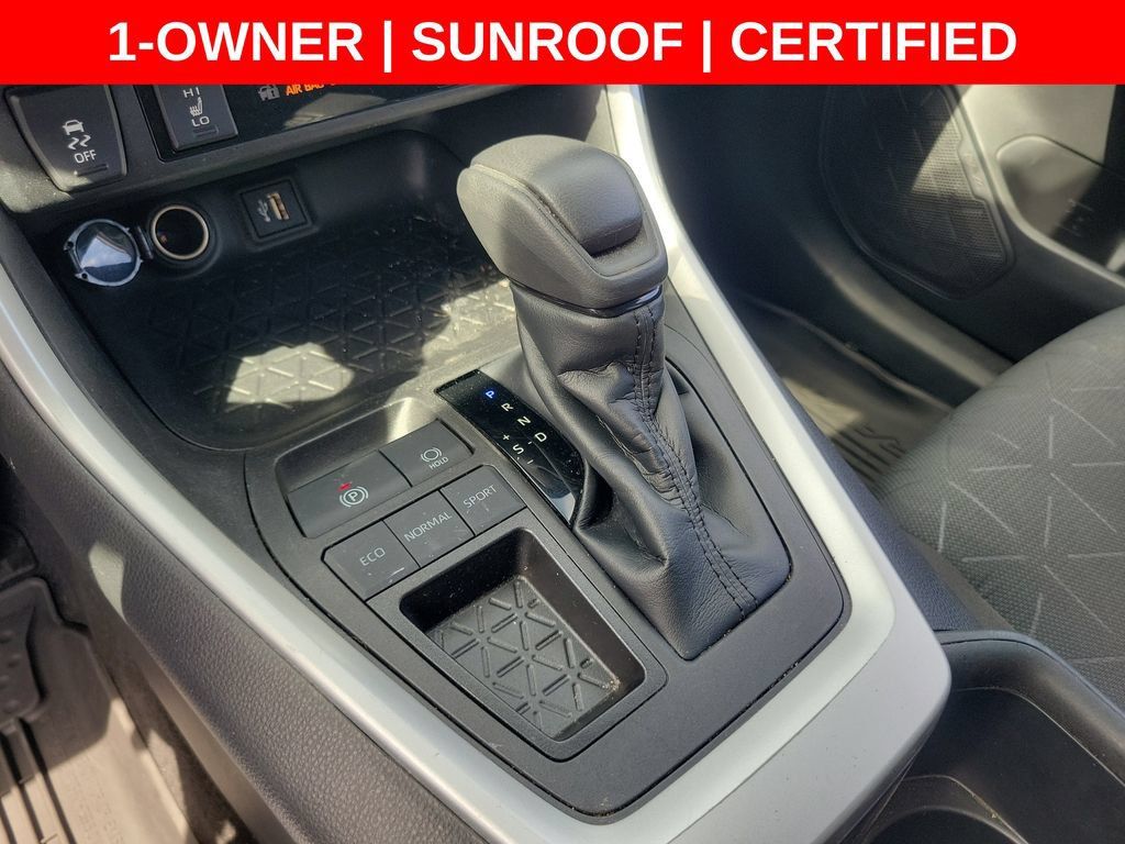 Used 2023 Toyota RAV4 XLE w/ Convenience Package FWD image 32