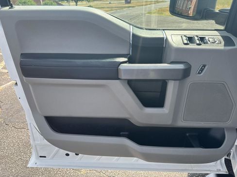 Used 2019 Ford F350 XLT AWD/4WD image 21