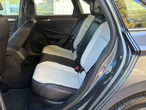 Used 2019 Volkswagen Jetta R-Line FWD image 16