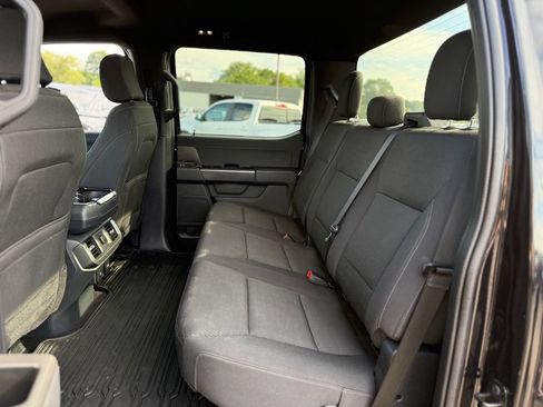 Used 2024 Ford F150 XLT w/ XLT Black Appearance Package AWD/4WD image 16