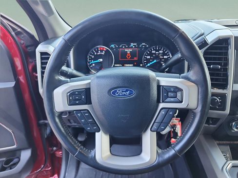 Used 2019 Ford F250 Lariat w/ Tow Technology Bundle image 10