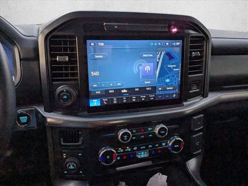 Used 2025 Ford F150 Lariat w/ Equipment Group 501A Mid image 10