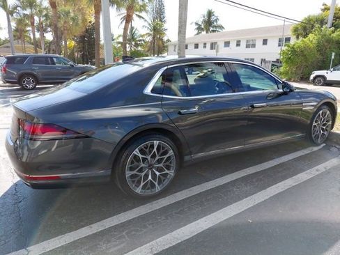 Used 2023 Genesis G90 3.5T image 3