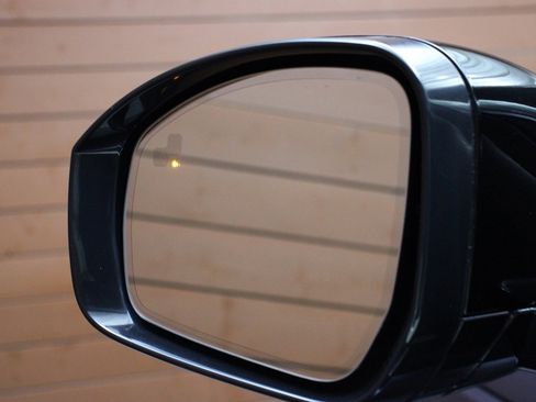 Used 2018 Land Rover Range Rover image 21