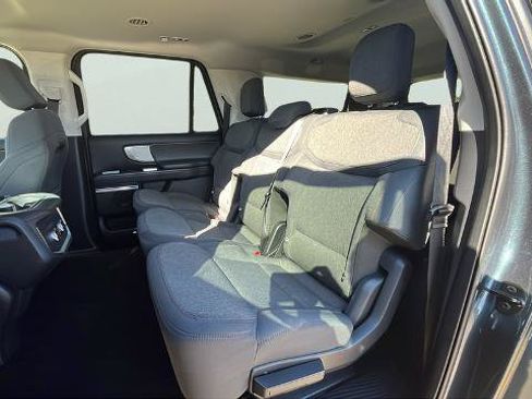 Certified 2025 Ford Expedition Max Active AWD/4WD image 17