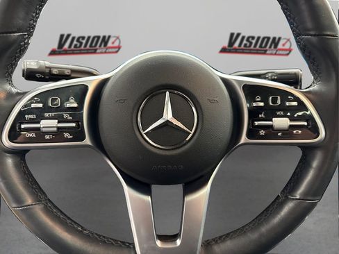 Used 2022 Mercedes-Benz GLB 250 4MATIC image 27