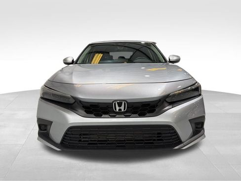 Used 2024 Honda Civic EX-L image 2