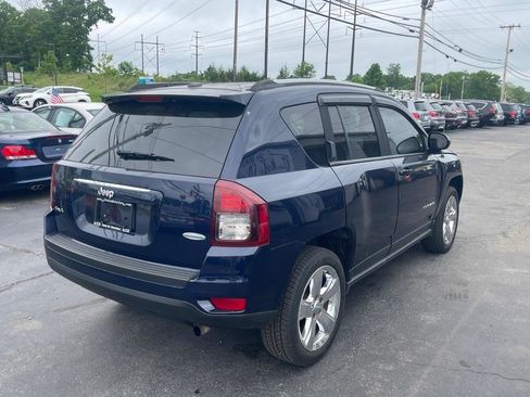 Used 2016 Jeep Compass Latitude AWD/4WD image 5